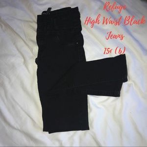 Refuge Highwaist Black Jeans